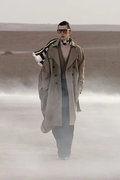 Look 42